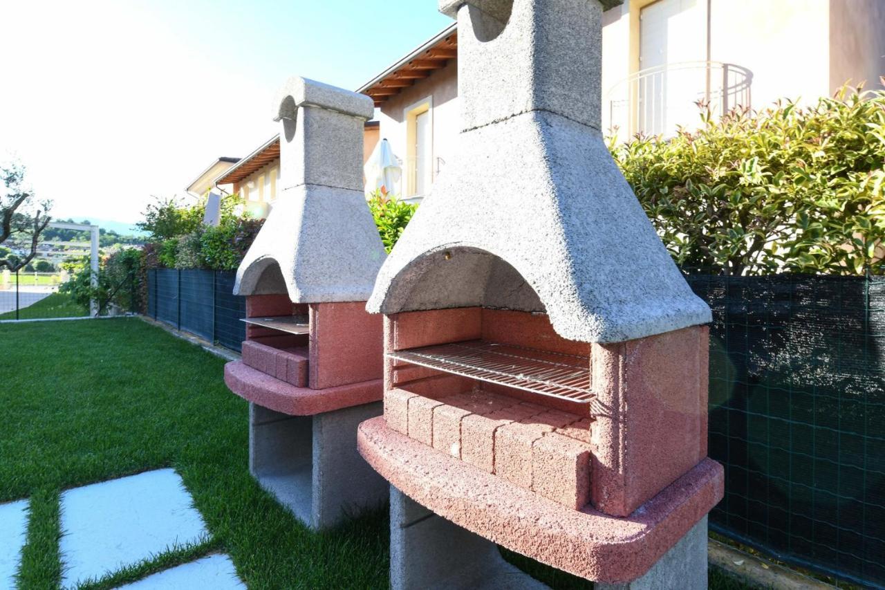 מנרבה דל גארדה Villa Meri מראה חיצוני תמונה