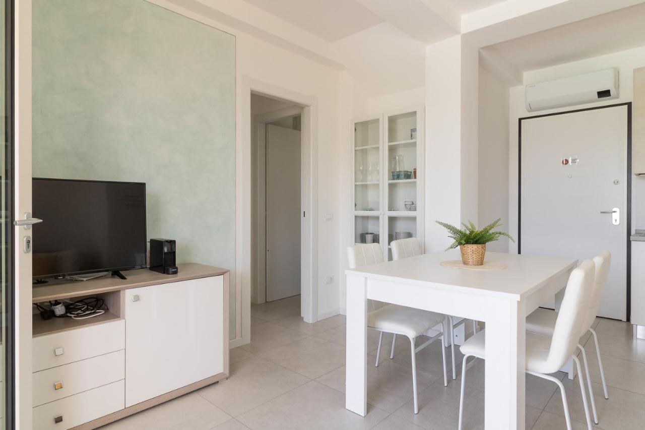 מנרבה דל גארדה Villa Meri מראה חיצוני תמונה