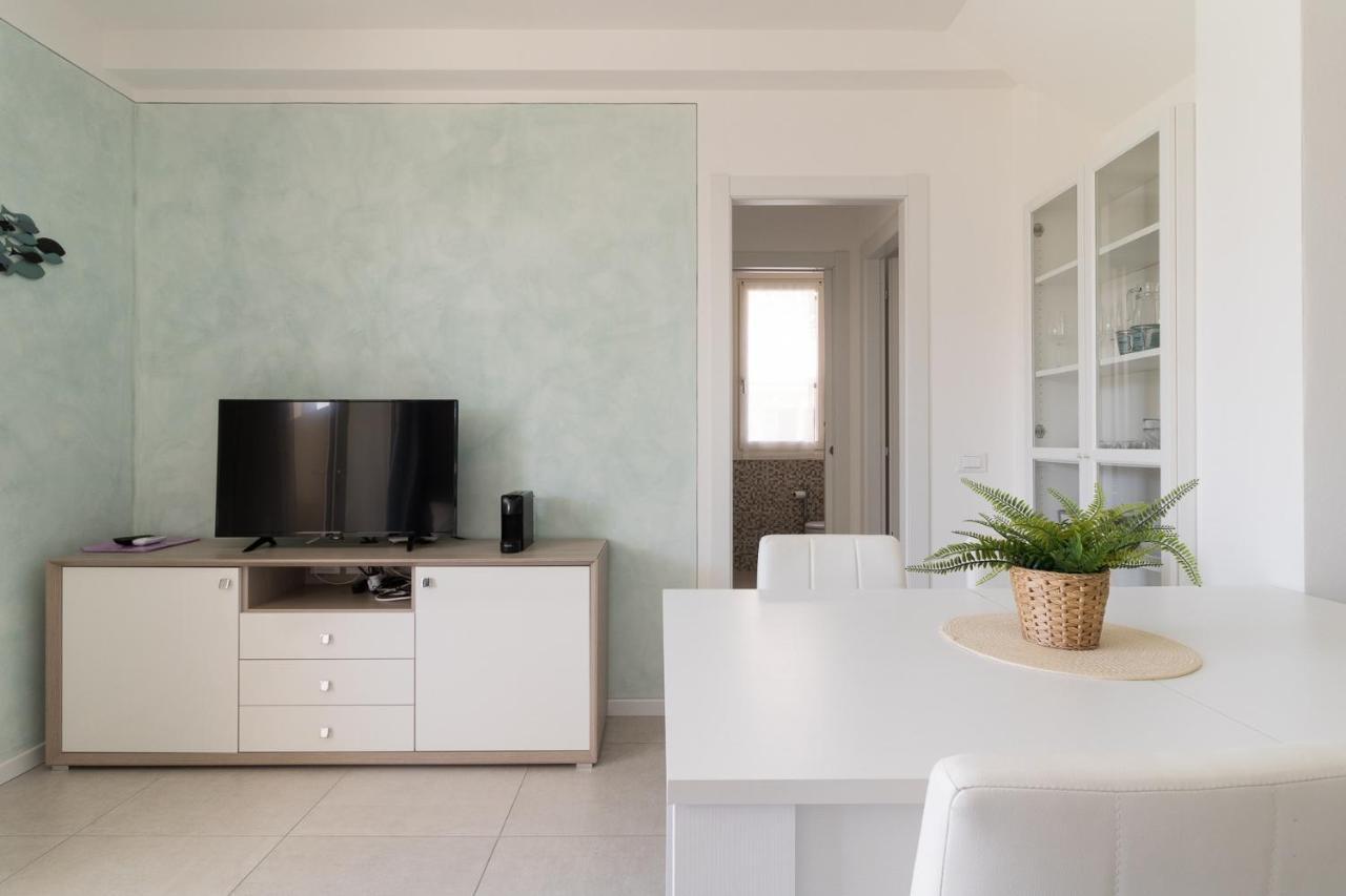 מנרבה דל גארדה Villa Meri מראה חיצוני תמונה